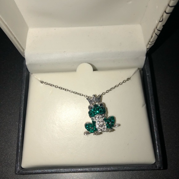 Frog Necklace - Picture 1 of 3